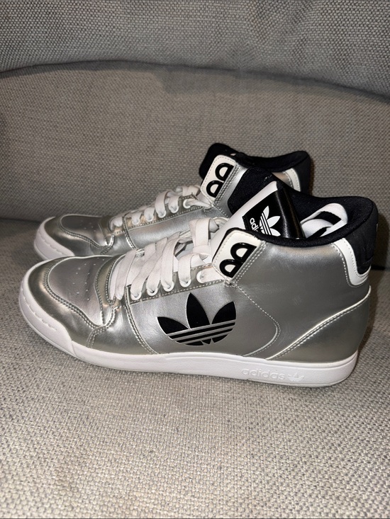 adidas Shoes - Adidas Midiru Court Mid 2.0 Women's sneakers